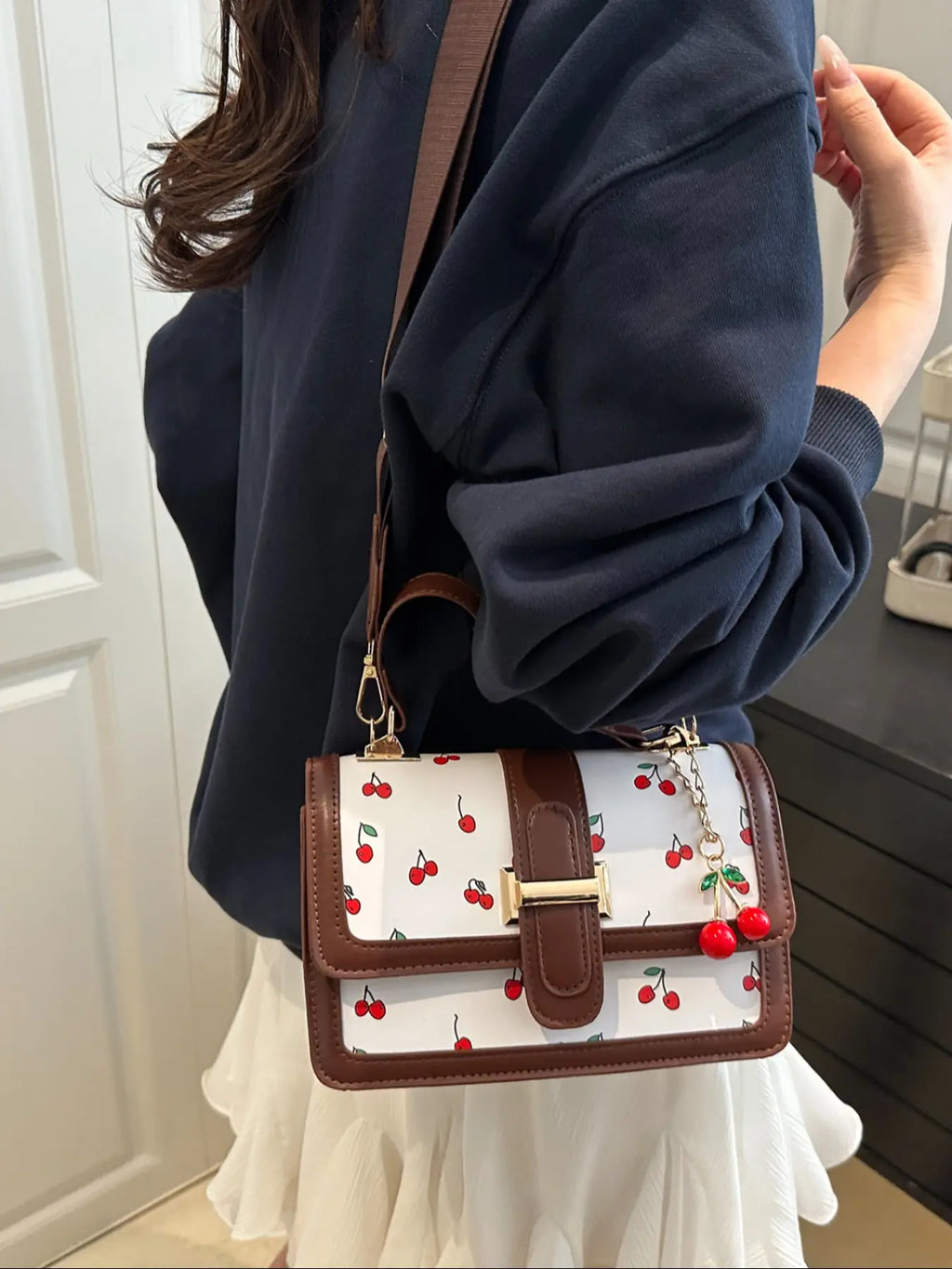 Cherry Print Satchel Handbag, Hand Shoulder Bag with Cherry Pendant Charm, Elegant Women'S Purse for Parties & Daily Use, Perfect for Office & Casual, Casual Trendy Purse