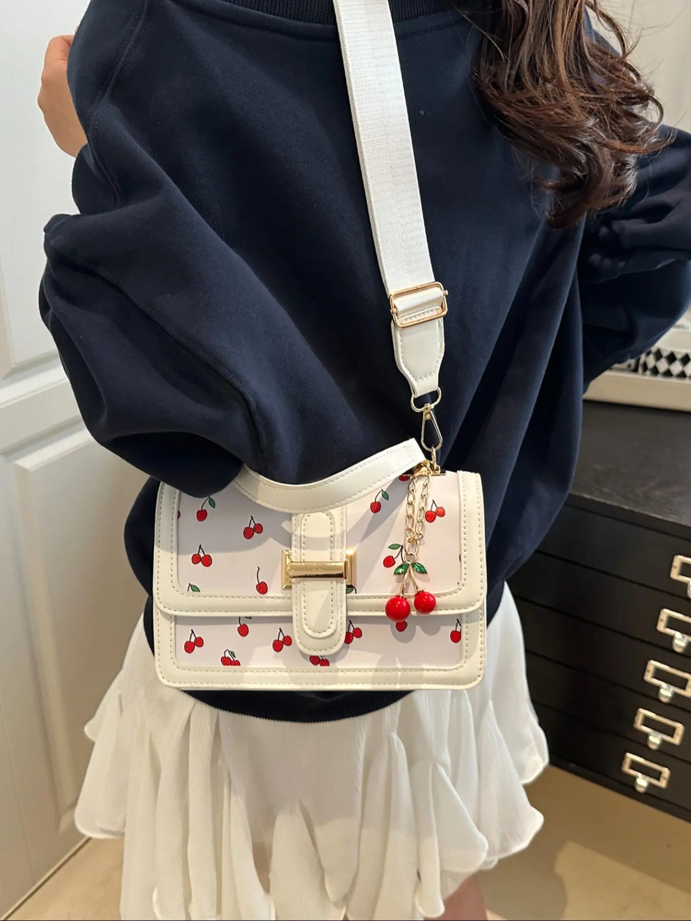 Cherry Print Satchel Handbag, Hand Shoulder Bag with Cherry Pendant Charm, Elegant Women'S Purse for Parties & Daily Use, Perfect for Office & Casual, Casual Trendy Purse
